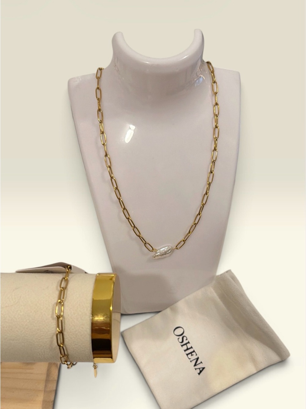 Boroque pearl paperclip chain necklace and bracelet bundle.